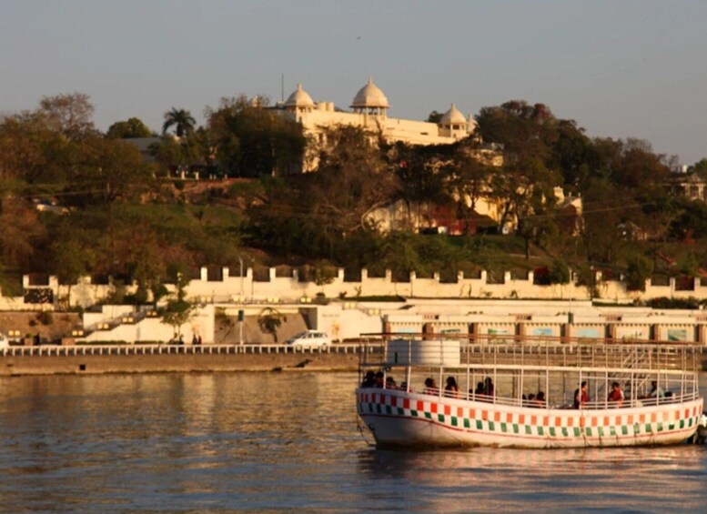 Picture 5 for Activity Udaipur & Mount Abu Tour 4 Night 5 Days By Car & Driver