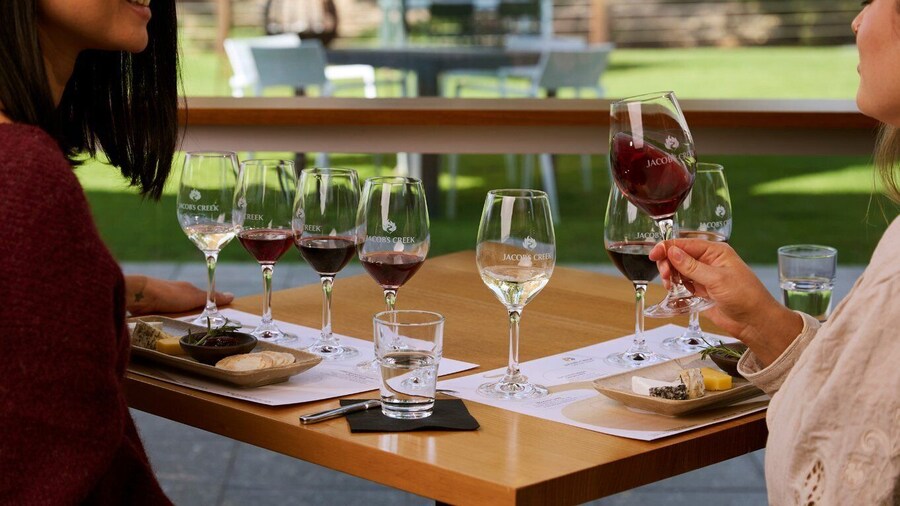 Barossa Valley: Taste & Graze Food and Wine Trail