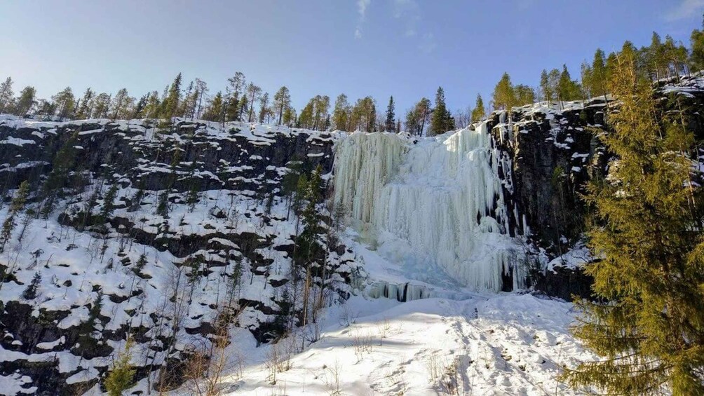 Picture 3 for Activity Hiking at Korouoma | Frozen waterfall