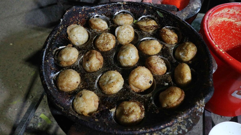 Picture 3 for Activity Discover Siem Reap Street Food