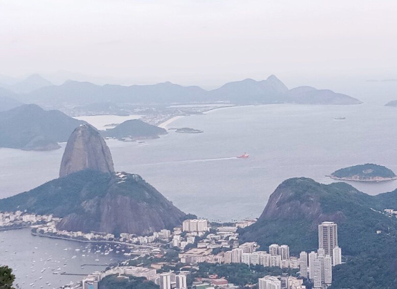 Picture 2 for Activity Rio de Janeiro: Cristo Redentor + Forte de Copacabana