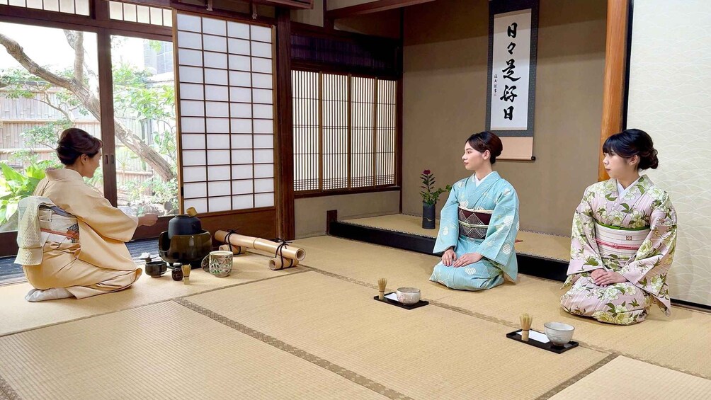 Picture 2 for Activity Kyoto: Machiya House Tea Ceremony and Kimono Rental