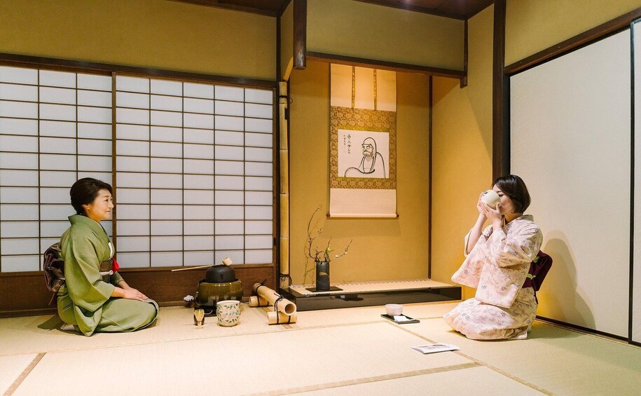 Picture 1 for Activity Kyoto: Machiya House Tea Ceremony and Kimono Rental