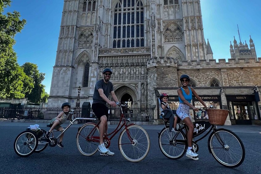 Picture 15 for Activity London: Private Family Guided Bike Tour with Childseats