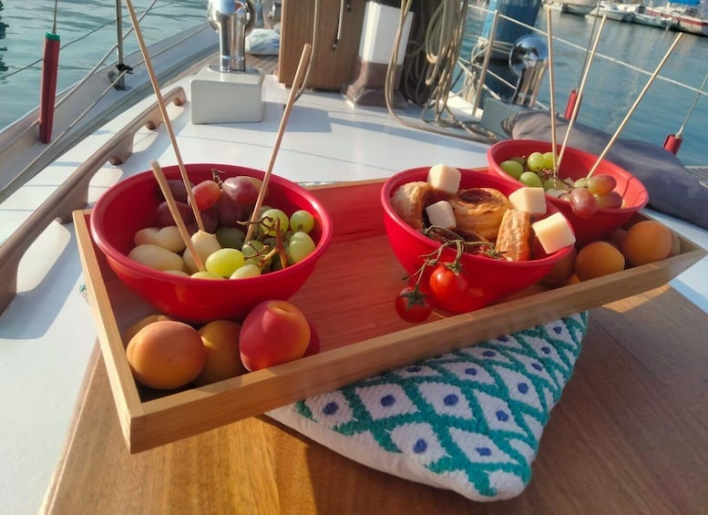 Picture 1 for Activity Iseo Lake: tours on a historic sailboat