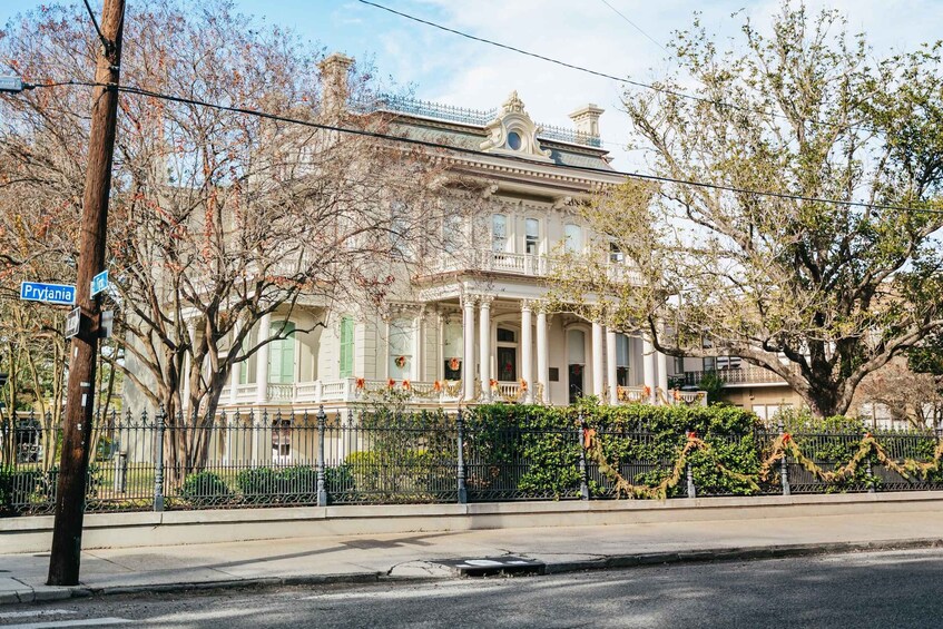 Picture 12 for Activity New Orleans: Garden District Guided Walking Tour