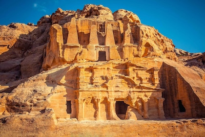 From Aqaba: Petra and Wadi Rum 3 Day Tour