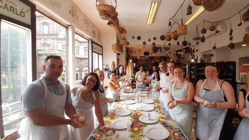 Naples: Neapolitan Pizza Making Class