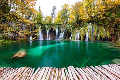 Privat rundtur i Plitvicesjöarnas nationalpark - från Zagreb