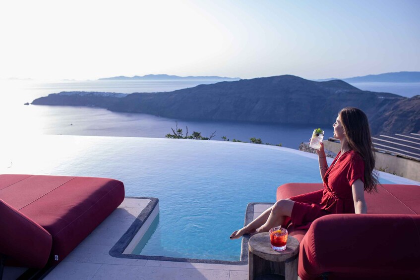 Picture 6 for Activity Daybed Relaxation with infinity pool use with caldera views