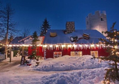 From Akureyri: Christmas House Tour
