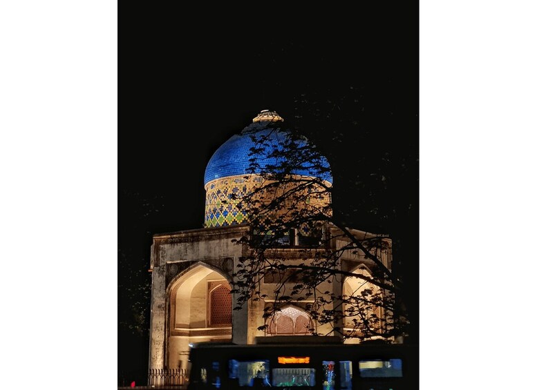 Picture 3 for Activity New Delhi: Guided Night Photography & Heritage Tour of Delhi