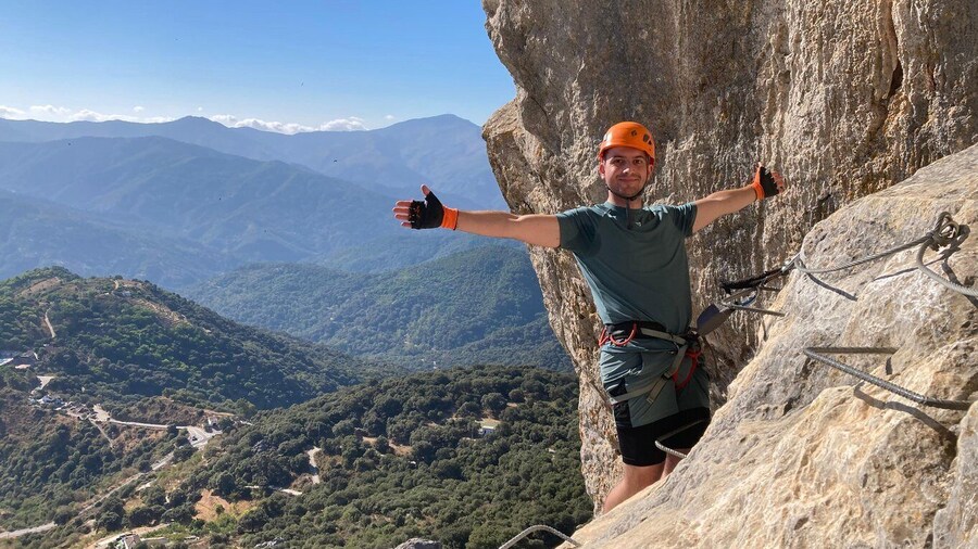 From Estepona: Vía Ferrata de Benalauria climbing tour