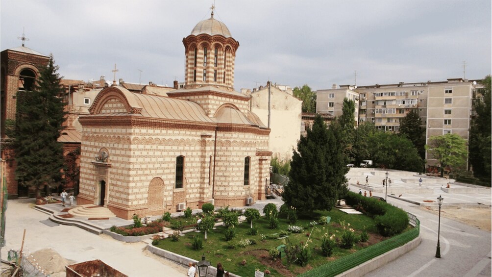 Picture 1 for Activity Eastern Orthodox Church Art in Bucharest