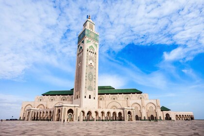 Casablanca: Hassan II:n moskeija Skip-the-Line opastettu kierros