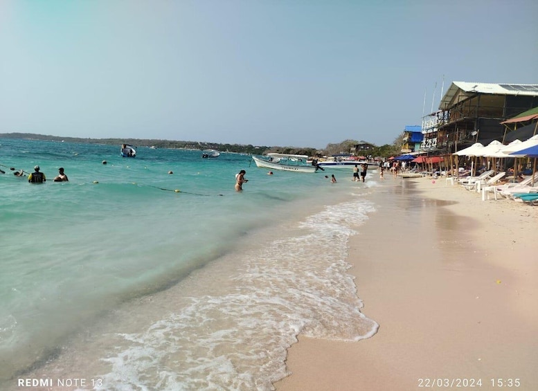 Picture 14 for Activity Cartagena: Barù Island Playa Blanca Beach Trip with Lunch