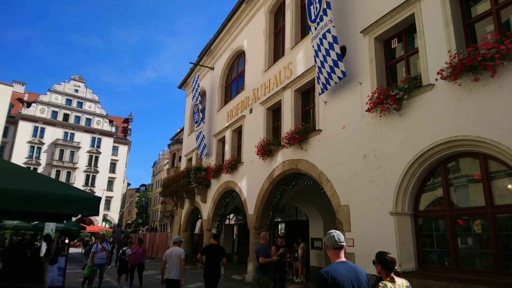 Picture 12 for Activity Munich: Old Town Guided Walking Tour with Lunch Stop