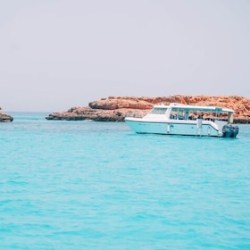 Muscat: Dimaniyat Island Snorkelling Excursion