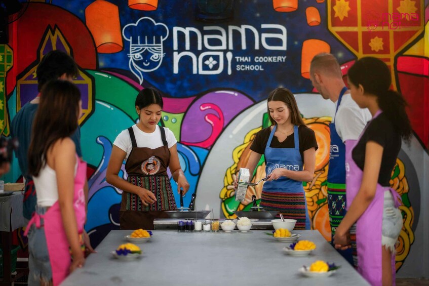 Chiang Mai: Cooking Class with Organic Farm at Mama Noi