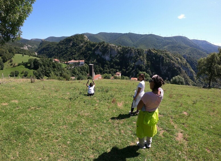 Picture 4 for Activity San Sebastián: Hike the Heart of the Basque Country