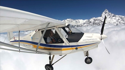 Vanuit Pokhara: 60 min. Ultralight vlucht (Manaslu-Dhaulagiri)