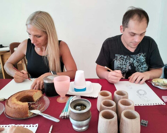 Picture 5 for Activity Buenos Aires: Mate and paint experience with pastry tasting