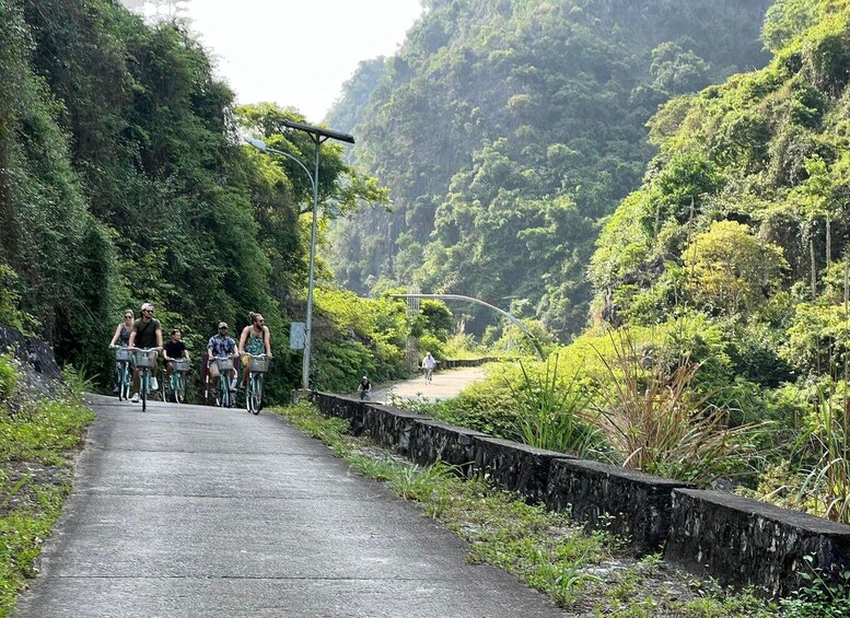 Picture 12 for Activity From Hanoi: Ha Long & Lan Ha Bay 2-Day Cruise with Meals