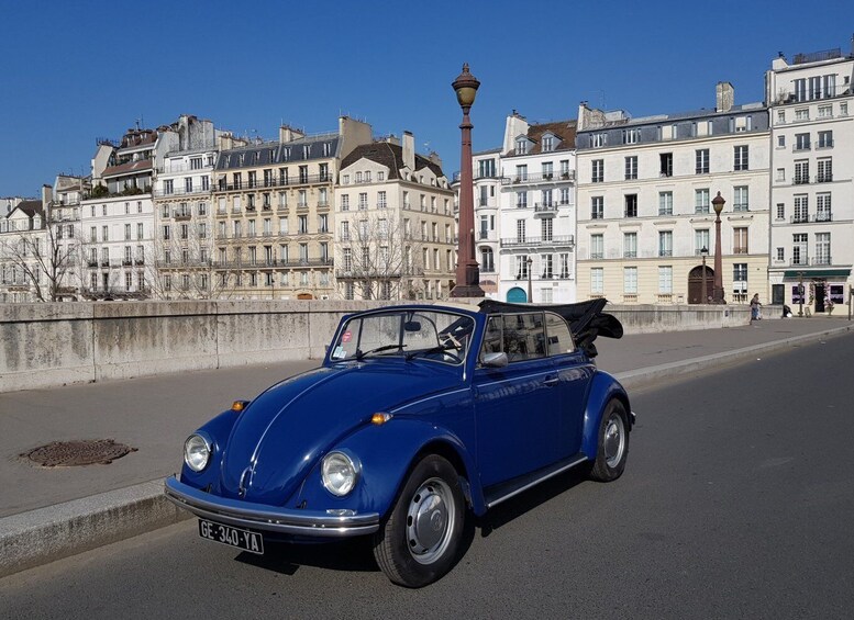 Paris: Private Guided City Tour by Classic Convertible Car