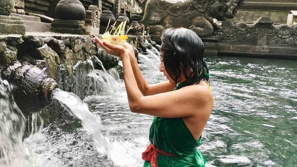 Picture 5 for Activity Bali: Tarot, Oracle Reading, and Cleansing Tirta Empul Trip