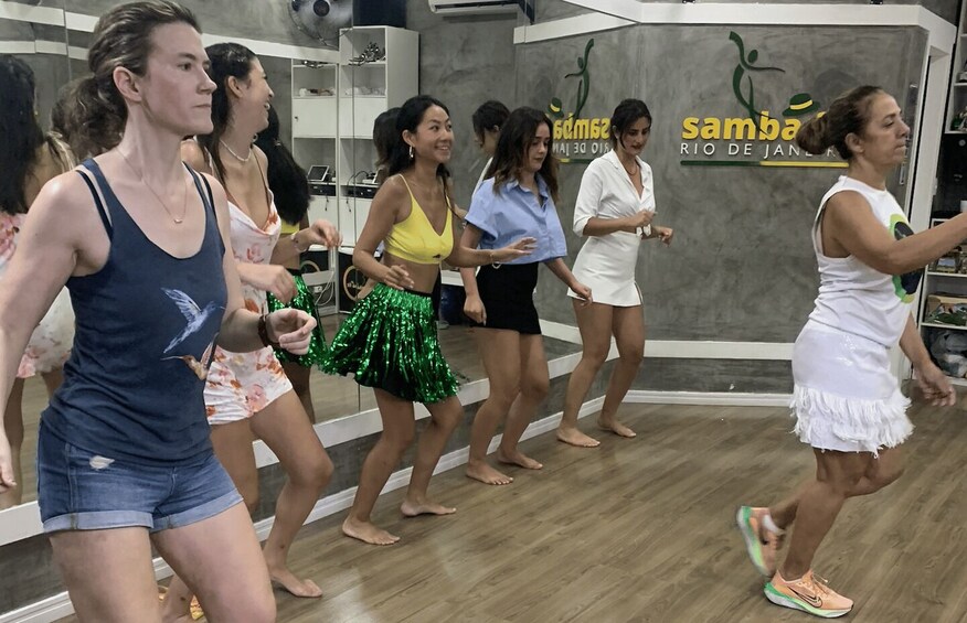 Picture 1 for Activity Rio de Janeiro: Beginner Samba Lesson in Ipanema