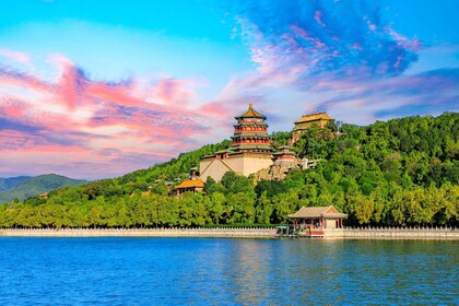 Beijing: Romantic Summer Palace Private Walking Tour