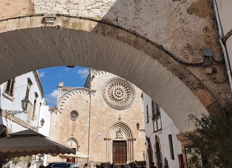 Picture 6 for Activity Brindisi: Alberobello, Locorotondo & Ostuni Tour with Brunch