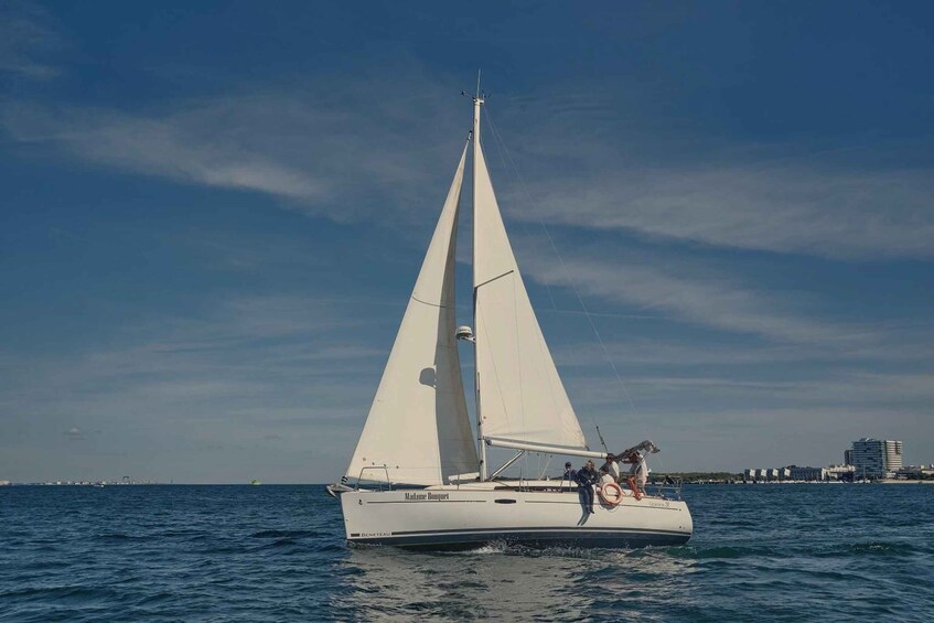 Picture 2 for Activity Sailing boat sunset in Setúbal