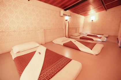 Krabi: Guided City Tour w/ Relaxing Spa or Massage Treatment