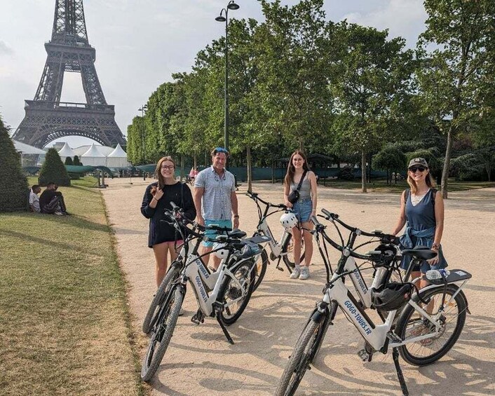 Picture 4 for Activity Paris: Afternoon E-Bike Guided Small Group Tour