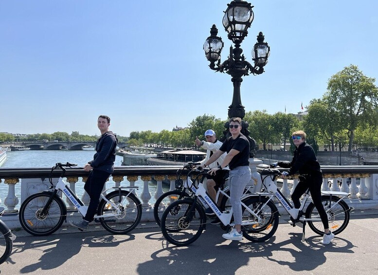 Picture 2 for Activity Paris: Afternoon E-Bike Guided Small Group Tour