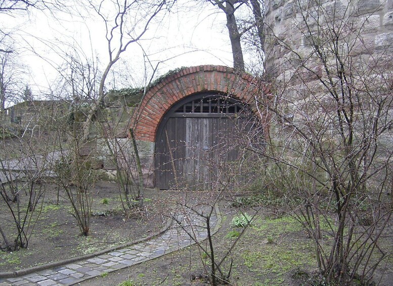 Picture 8 for Activity Nuremberg: City Walls Guided Tour