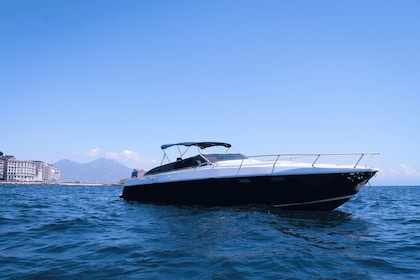 Naples: City Boat Tour with Aperitif