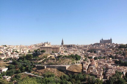 Depuis Madrid : Excursion d'une journée à Tolède avec un guide local