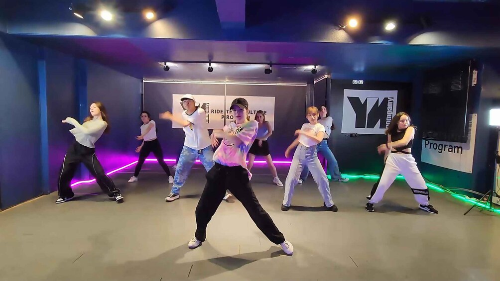 Picture 5 for Activity Kpop Dance Class in Seoul (incl. video shooting & editing)