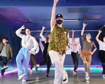 Kpop Dance Class in Seoul (incl. video shooting & editing)