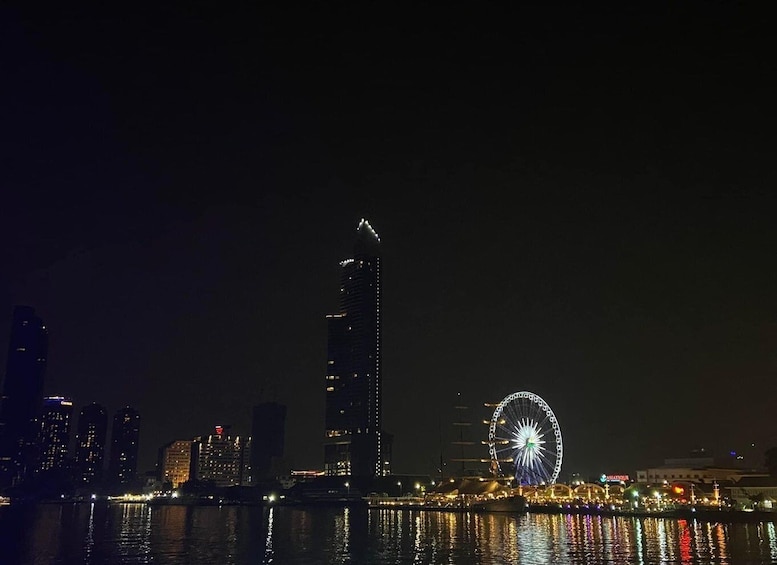 Picture 3 for Activity Bangkok: Chao Phraya River Buffet Dinner Cruise