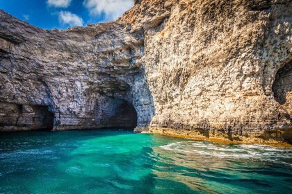 Malta: Comino, Gozo, Blue & Crystal Lagoon og grottekrydstogt