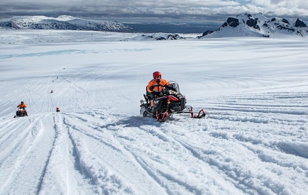 Reykjavik : Golden Circle Super Jeep et motoneige excursion