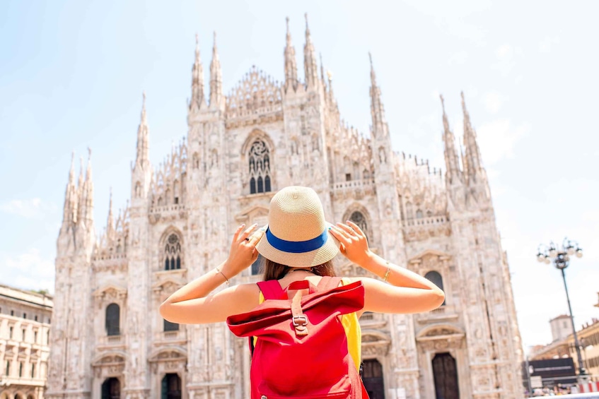 Milan: Duomo and Terraces Private Guided Tour