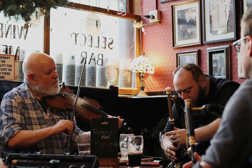 Picture 12 for Activity Dublin: Traditional Pubs Walking Tour with Local Guide