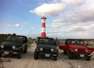 Cozumel: City Highlights Tour by Jeep