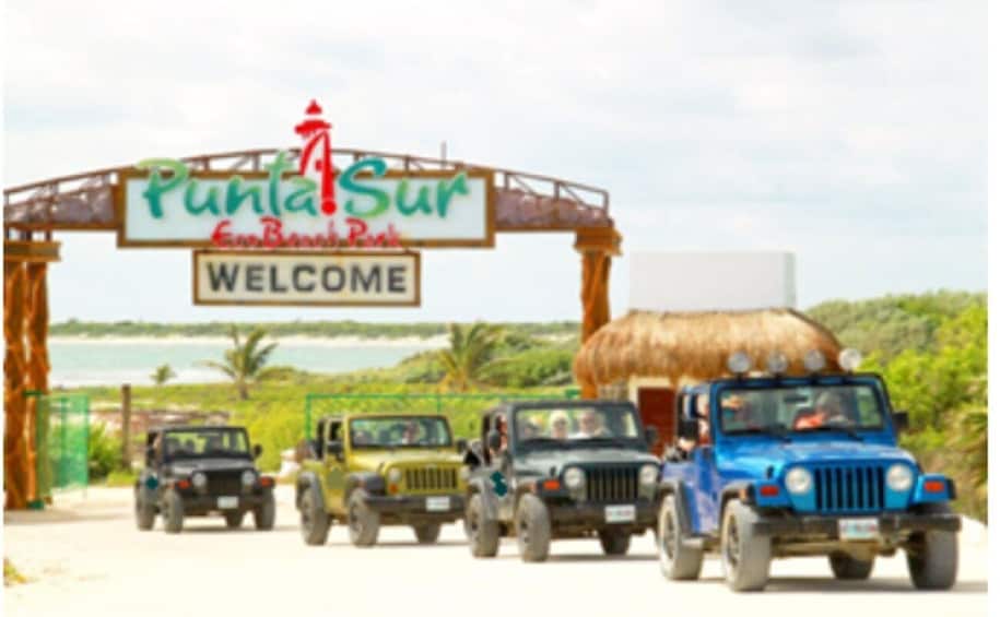 Picture 3 for Activity Cozumel: City Highlights Tour by Jeep