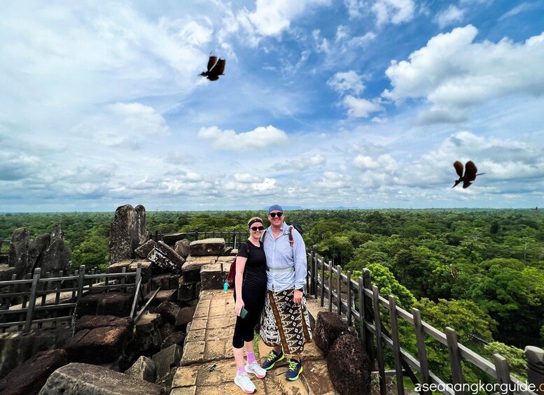 From Koh Ker: Full-Day Private Tour of Cambodian Temples