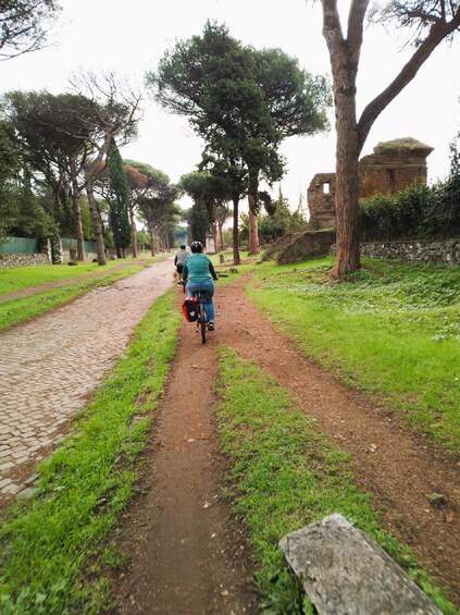 Picture 7 for Activity Rome: Appian Way & Catacomb Sunset E-bike Tour with Aperitif